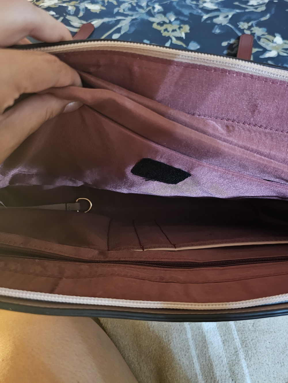 Blush Pink and Cream Briefcase - Picture 4 of 10